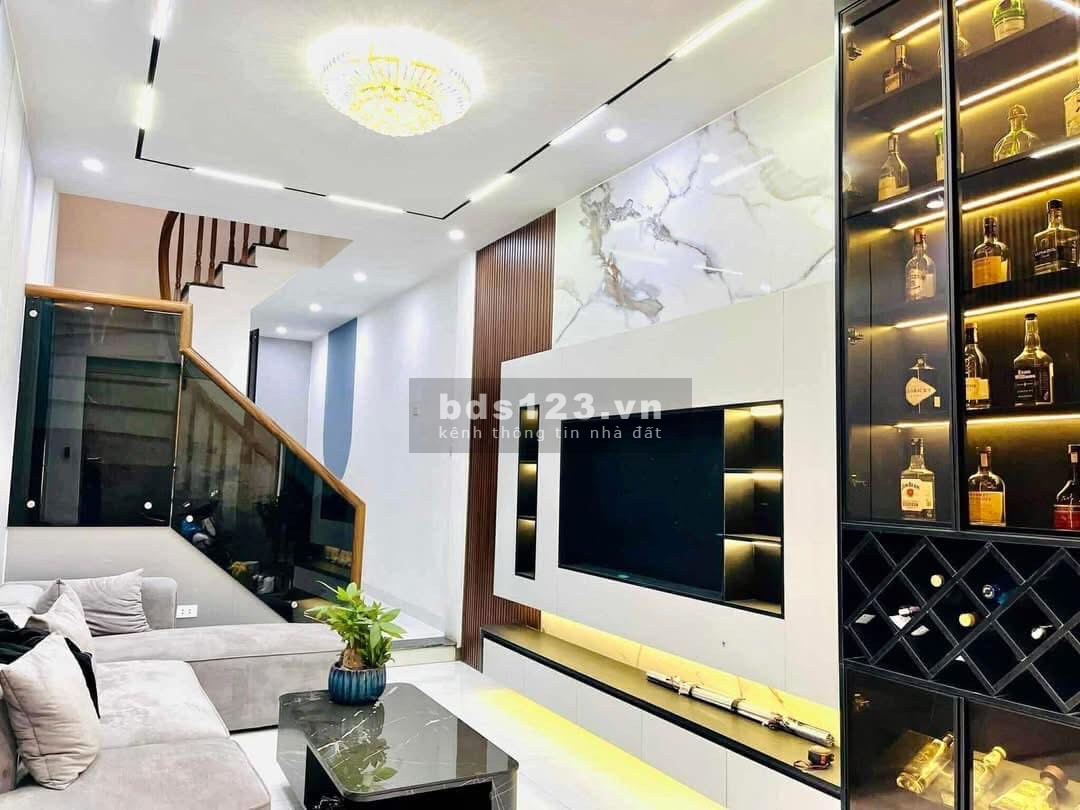 Hiếm có khó tìm, đúng 1 căn duy nhất tại Xã Đàn 2, Gần Ô tô, 39m2