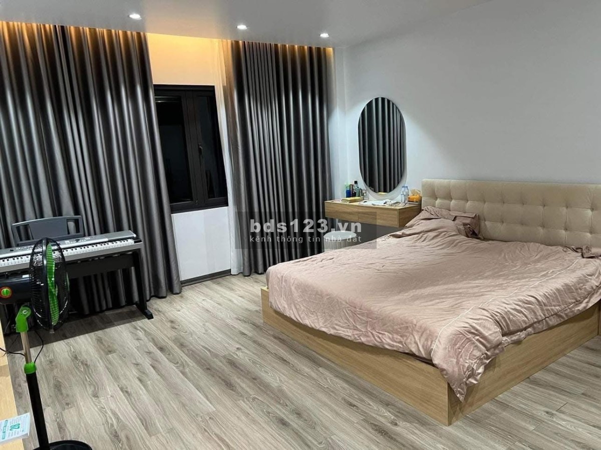 SIÊU HIẾM 1 căn duy nhất! Nhà ngõ KHÂM THIÊN Gần Ô tô 39m2