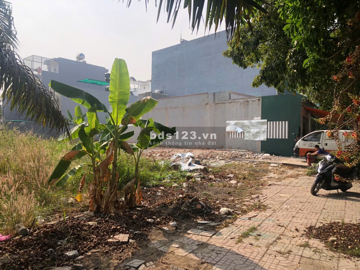 ĐẤT 100% Thổ cư 450M2, KCD NAM KHANG, Nguyễn Duy Trinh Q,2: Giá 26 tỉ (57,7 triêu/M2)