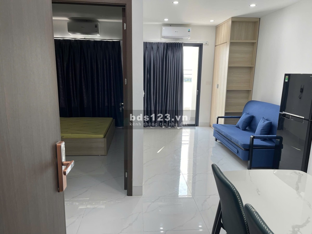 Bán gấp Chung cư Mini, 23 phòng khép kín, ngõ thông Ô tô, giá thỏa thuận.