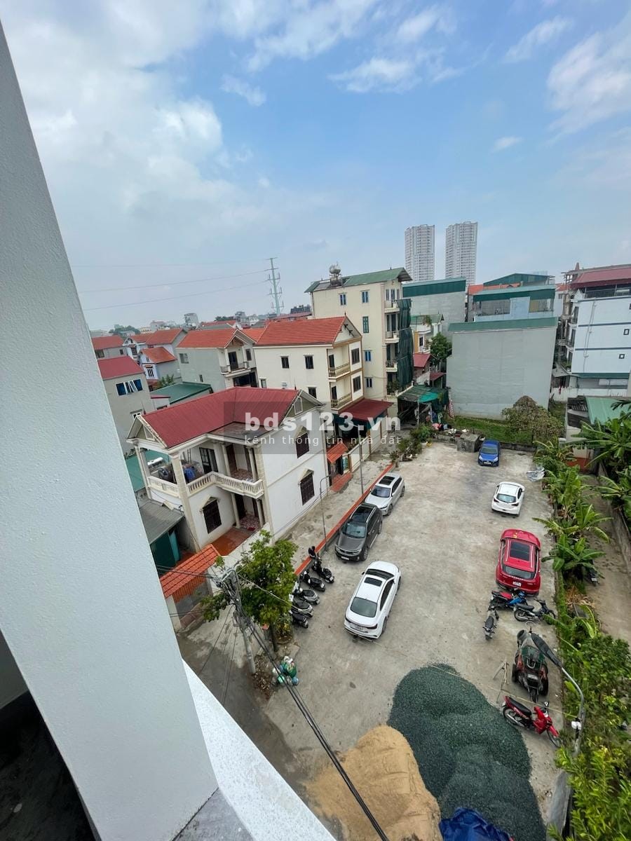 Bán gấp Chung cư Mini, 23 phòng khép kín, ngõ thông Ô tô, giá thỏa thuận.