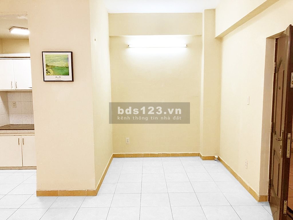 Chung cư Phan Xích Long, P2, Phú Nhuận: 65m2 - 2p ngủ, NTCB 12tr/th