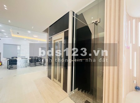 Mặt bằng kinh doanh tại khu Sari Town (shop house) Sala quận 2