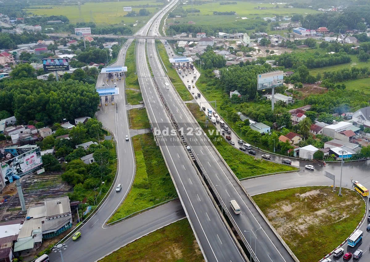 Cần bán đất gần trung tâm thị trấn Định Quán, Đồng Nai