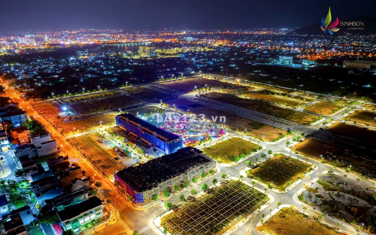 Nhà Phố 4 Tầng KĐT Biển Bình Sơn K2 , Vị Trí Đẹp, Sổ Hồng Riêng