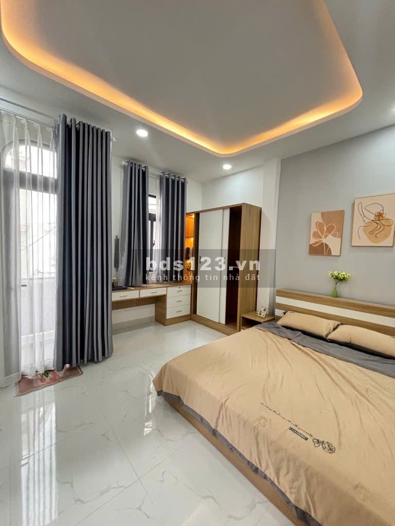 Cơ hội sở hữu nhà lô góc đẹp nhất Huỳnh Văn Bánh – Pháp lý chuẩn – Giá tốt nhất khu vực