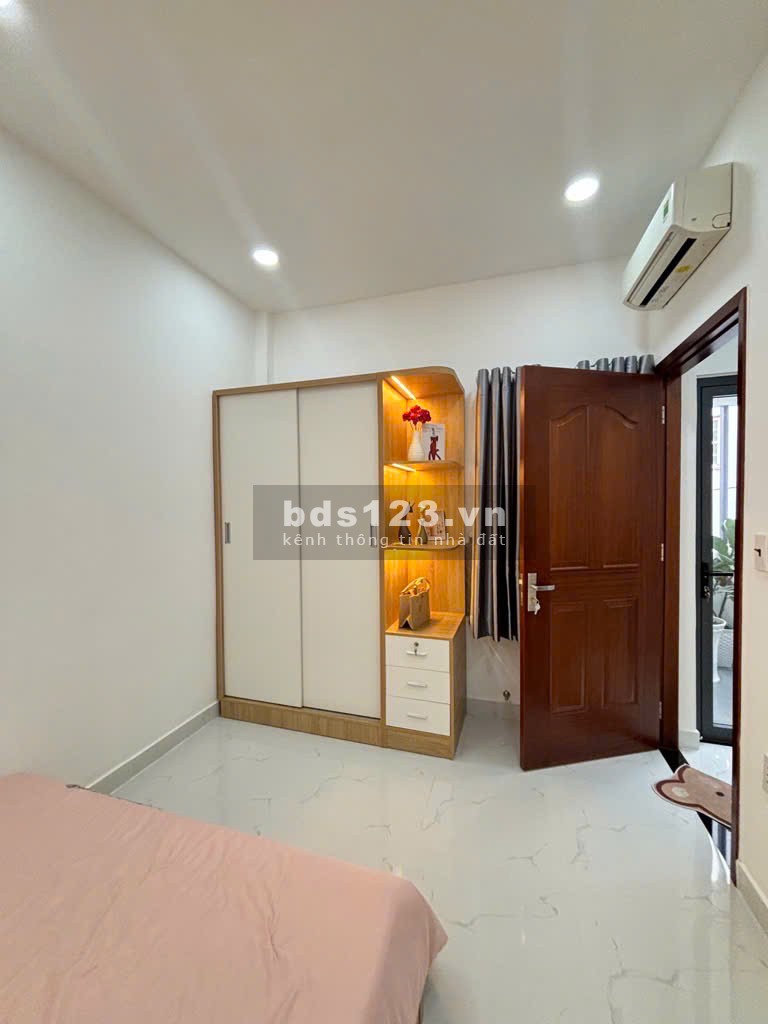 Cơ hội sở hữu nhà lô góc đẹp nhất Huỳnh Văn Bánh – Pháp lý chuẩn – Giá tốt nhất khu vực