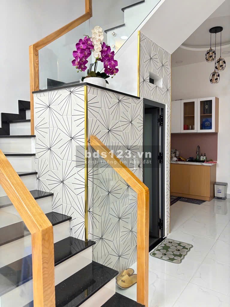 Cơ hội sở hữu nhà lô góc đẹp nhất Huỳnh Văn Bánh – Pháp lý chuẩn – Giá tốt nhất khu vực