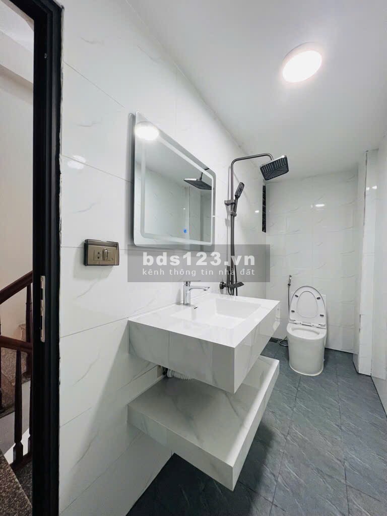 Bán nhà duy nhất 5 tầng Hà Cầu - Dt 35m - Gá 5,9 tỷ - Full nội thất