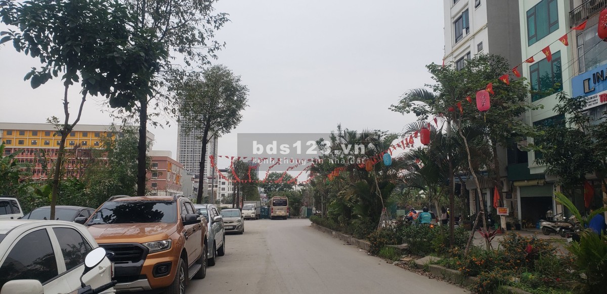 Bán nhà 69.5m² Vạn Phúc, Tố Hữu, Hà Đông Vị trí đẹp, ô tô tránh, vỉa hè rộng
