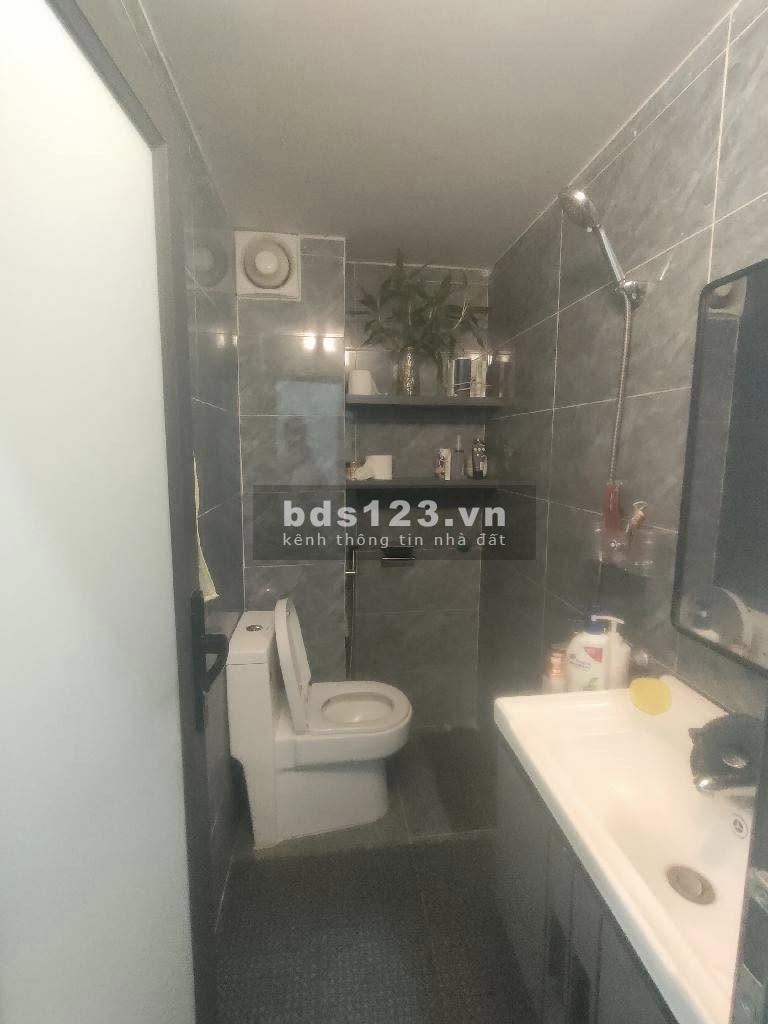 Bán nhà Ngọc Thụy, dân xây, 43m² - Chỉ 9.5 tỷ