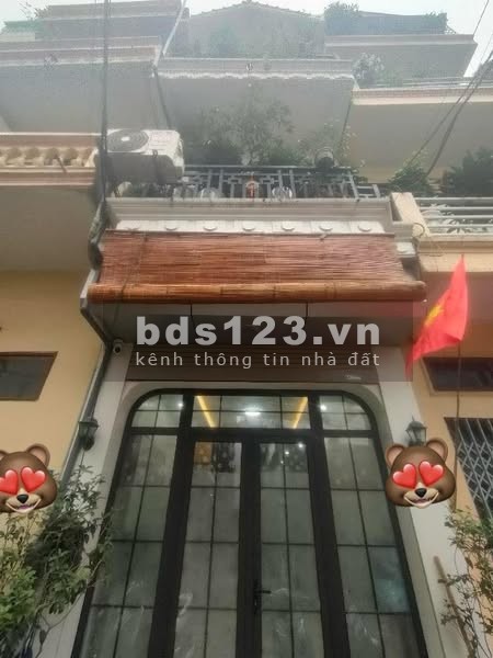 Bán nhà Ngọc Thụy, dân xây, 43m² - Chỉ 9.5 tỷ