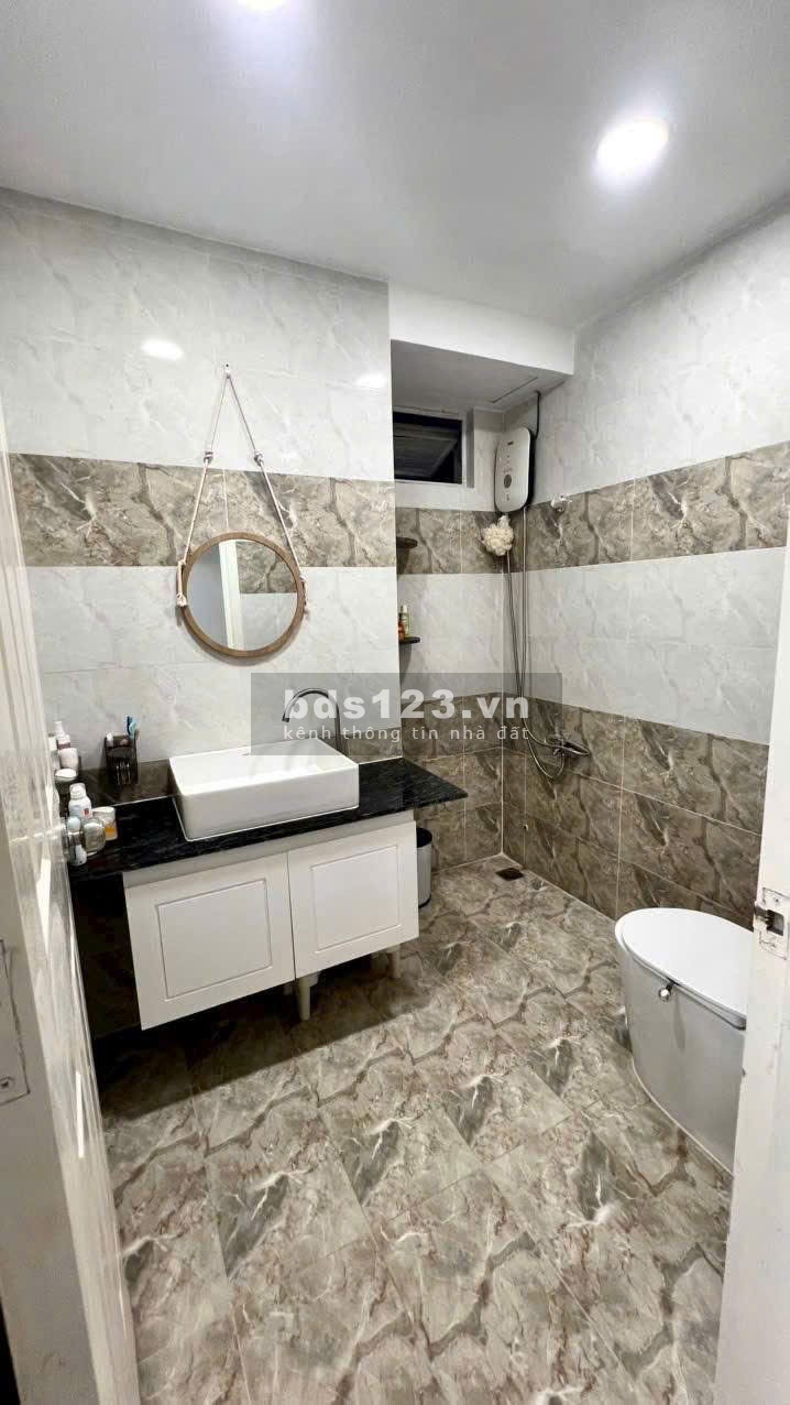 Chung cư Lư Gia Plaza, 70 Đ. Lữ Gia, P15, Q11, 80m2, 2PN, 14tr5/tháng.