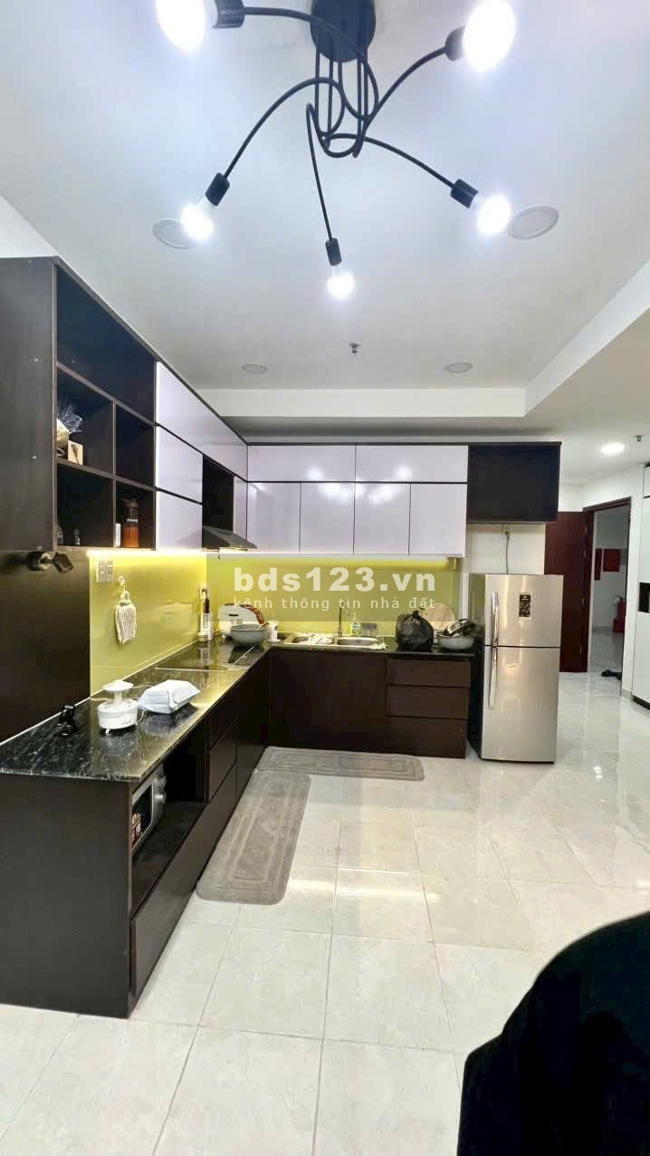 Chung cư Lư Gia Plaza, 70 Đ. Lữ Gia, P15, Q11, 80m2, 2PN, 14tr5/tháng.