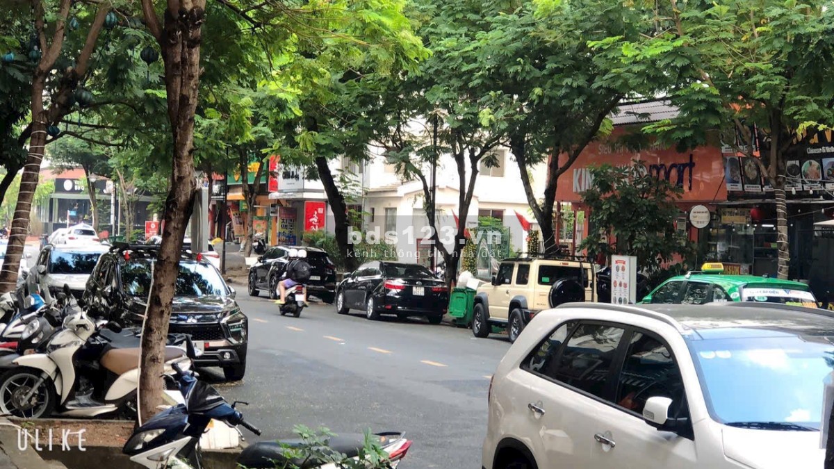 Chính chủ cho thuê shophouse Hưng Vượng 2 đường số 6 Phú Mỹ Hưng giá 38 triệu/tháng
