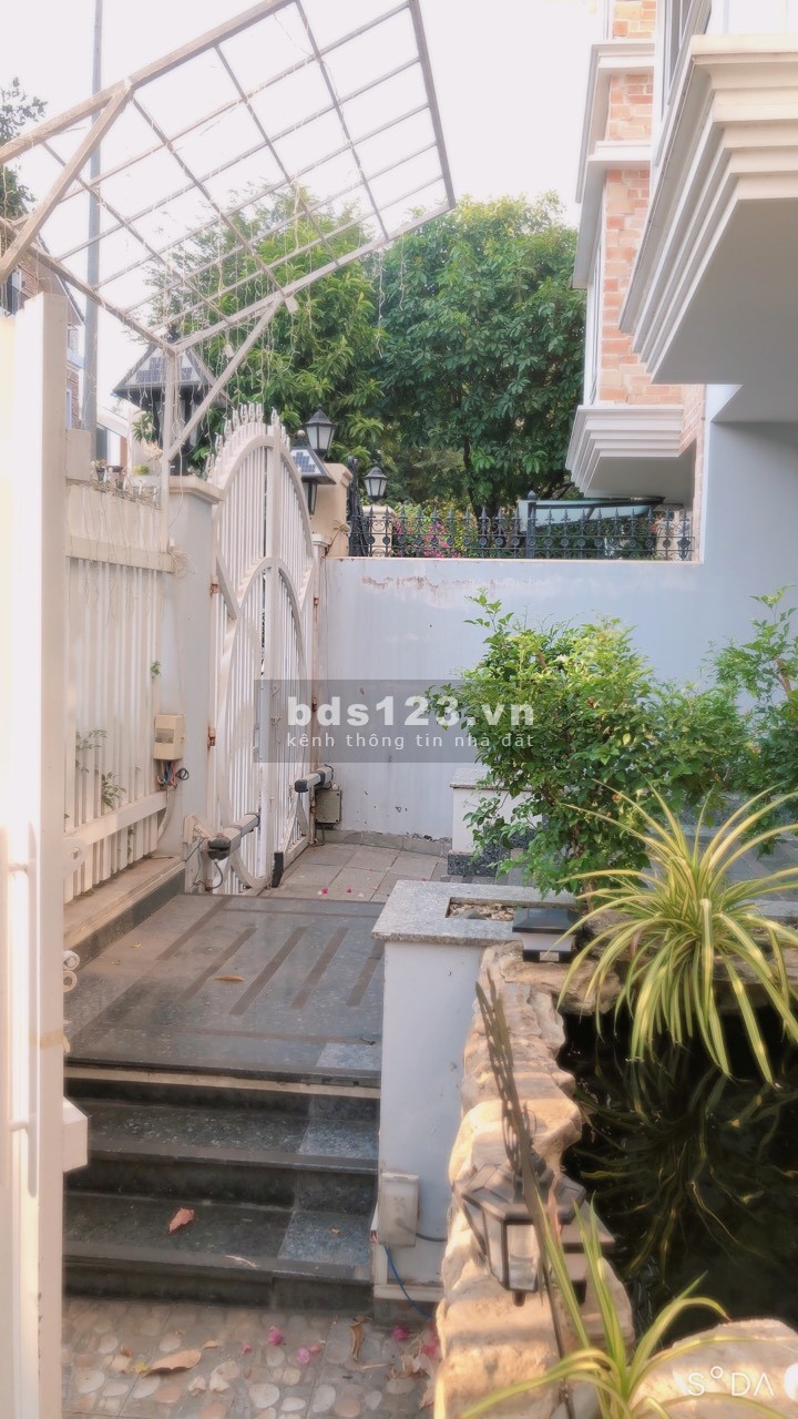 Chính chủ cần cho thuê Biệt thự Phú Mỹ phú mỹ hưng giá 45 triệu/tháng
