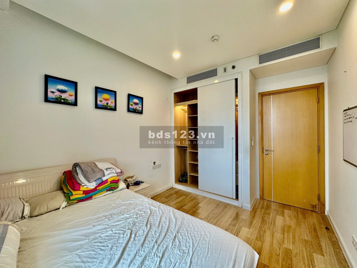Bán căn hộ Sarimi - 3pn căn góc, view công viên - 132m2