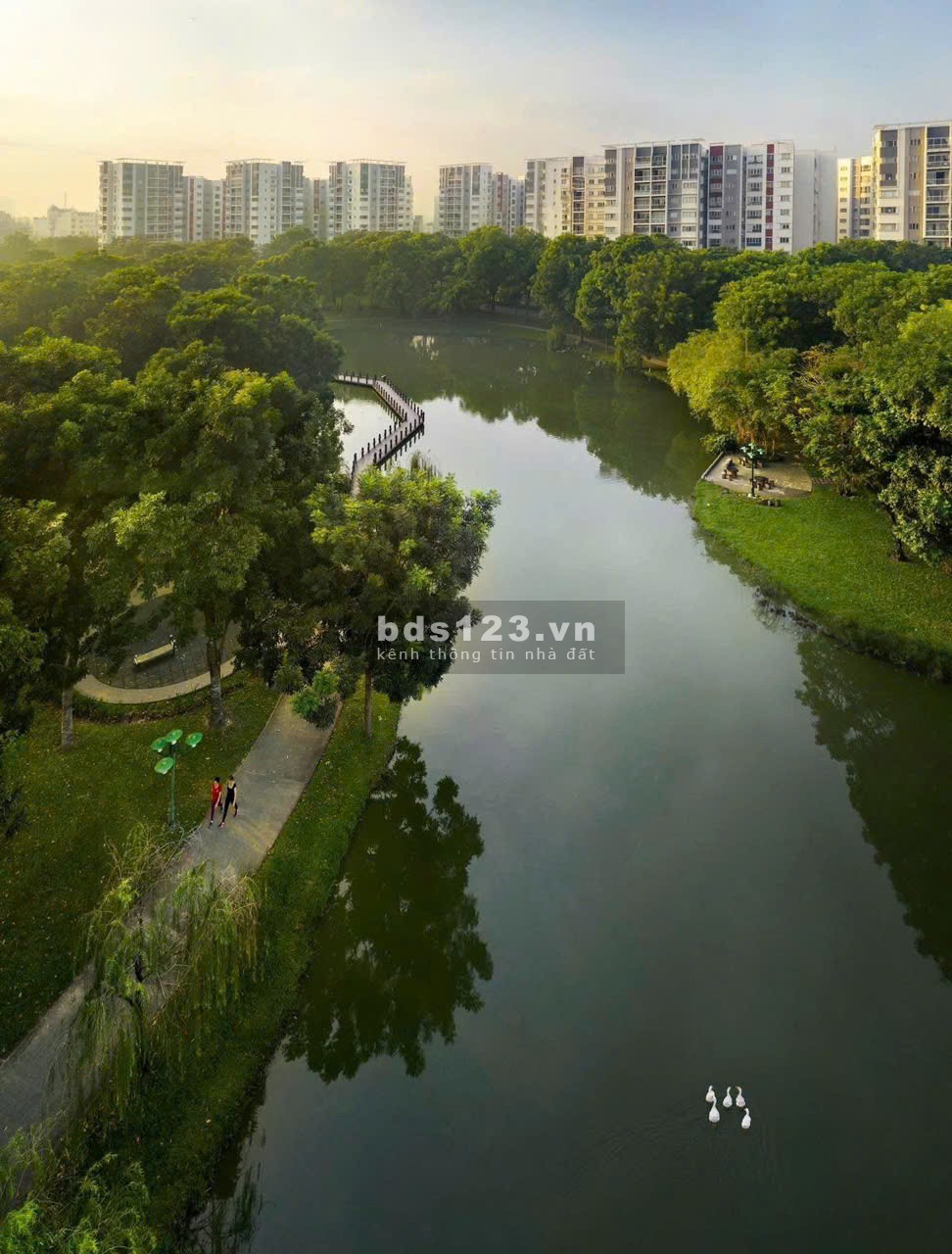 Căn hộ hiện hữu 2PN Celadon City chỉ cần thanh toán 1,3 tỷ nhận nhà ngay