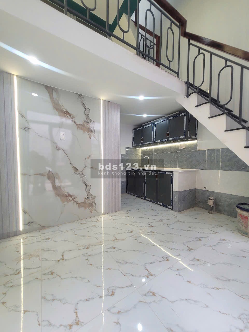 Chính chủ bán nhanh nhà mới xây chưa qua sử dụng 1 trệt 2 lầu 495tr