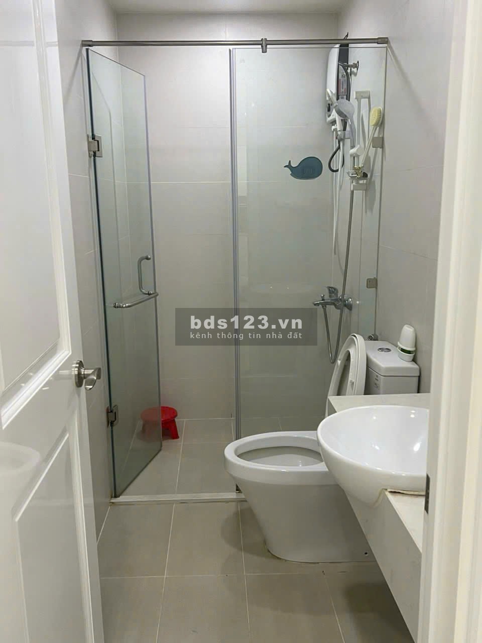 Chung cư Nguyễn Phúc Nguyên, Quận 3: 81m2, 2p ngủ, 2wc, 14tr/th