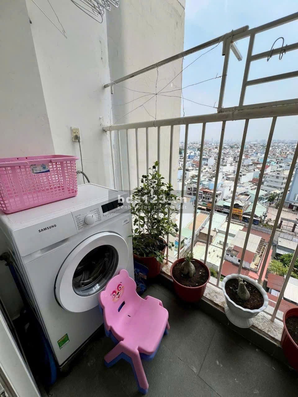 Chung cư Nguyễn Kim, Nhật Tảo, Q10: 80m2, 2p ngủ, 2wc, đầy đủ nội thất 14tr