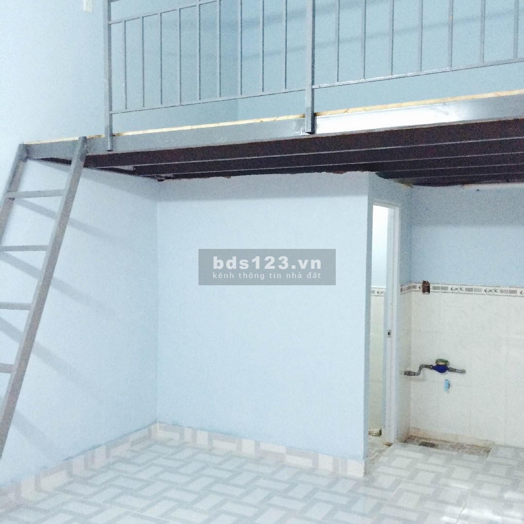 Phòng trọ 20m2 có gác đường 58 Q9 cách CĐ Kinh tế Đối ngoại 500M