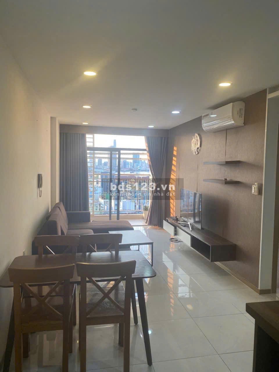 Chung cư Screc Tower, Trường Sa, Q3: 14tr/th, Nội thất đẹp, 2p ngủ, 2wc