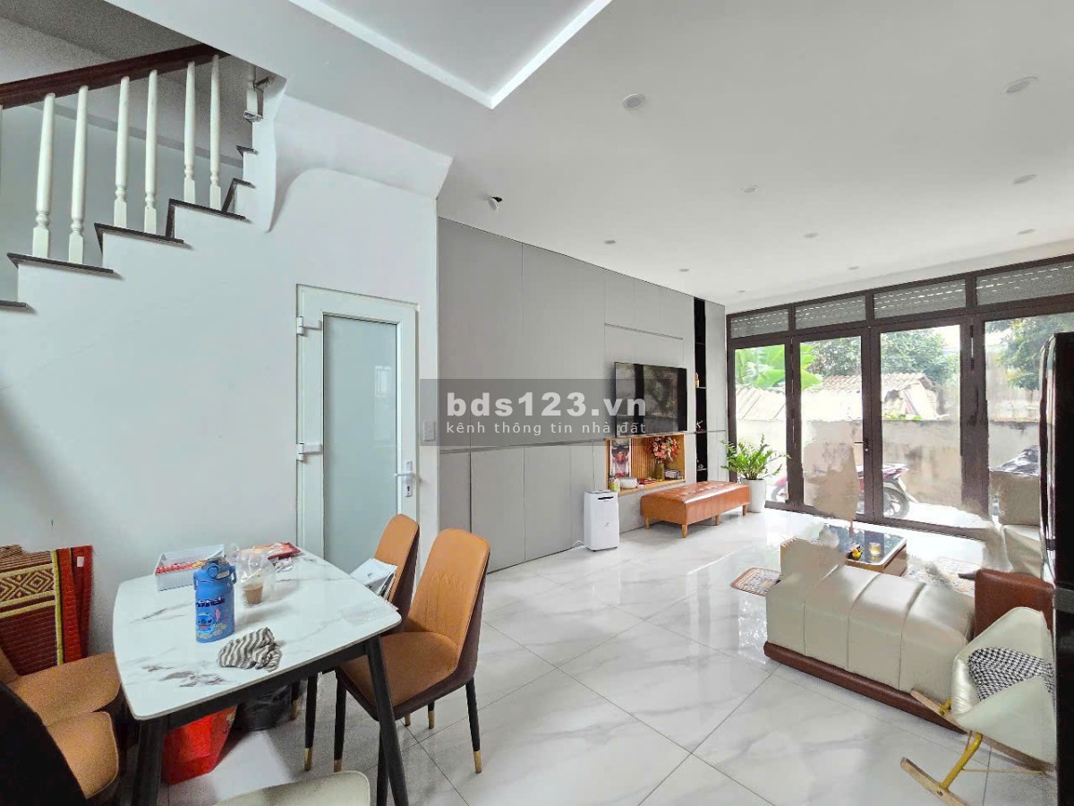 Bán nhà riêng chính chủ 42m2, tại Phúc Lợi Long Biên, nội thất đẹp, ở ngay, giá nhỉnh 6 tỷ