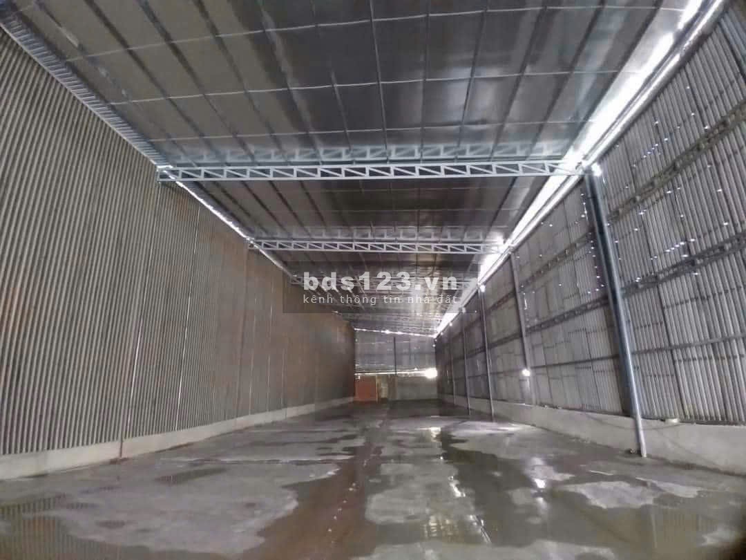 Cho thuê kho xưởng 1000m2 gần QL13, Hiệp Bình Phước, Quận Thủ Đức