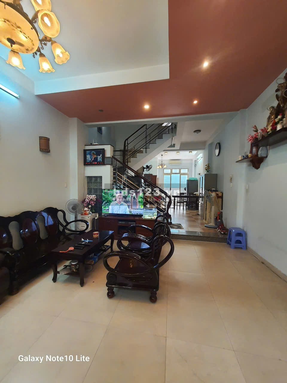 Gần công viên! Hẻm 5m thông Nguyễn Xí - Quốc Lộ 13. (4x15m) vuông vức. Tự khai thác 150tr