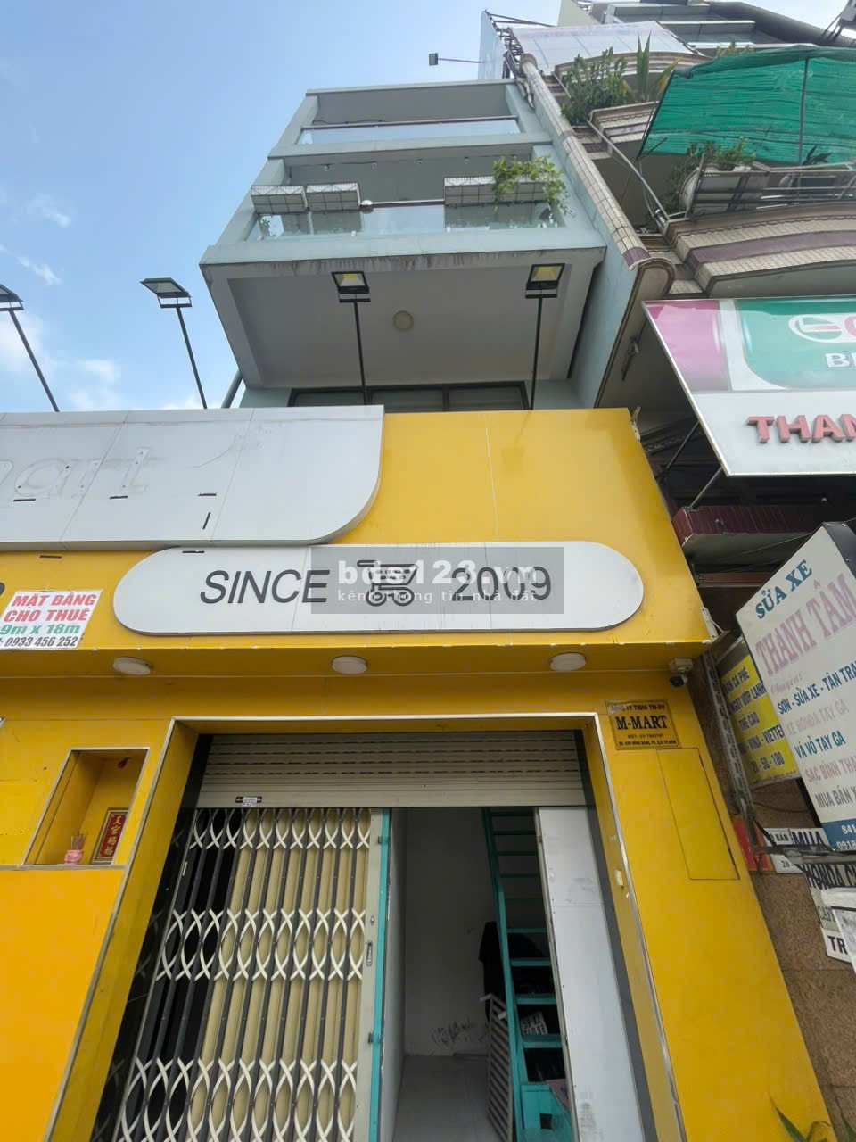 Nhà mặt tiền đường Hồng Bàng Q6
