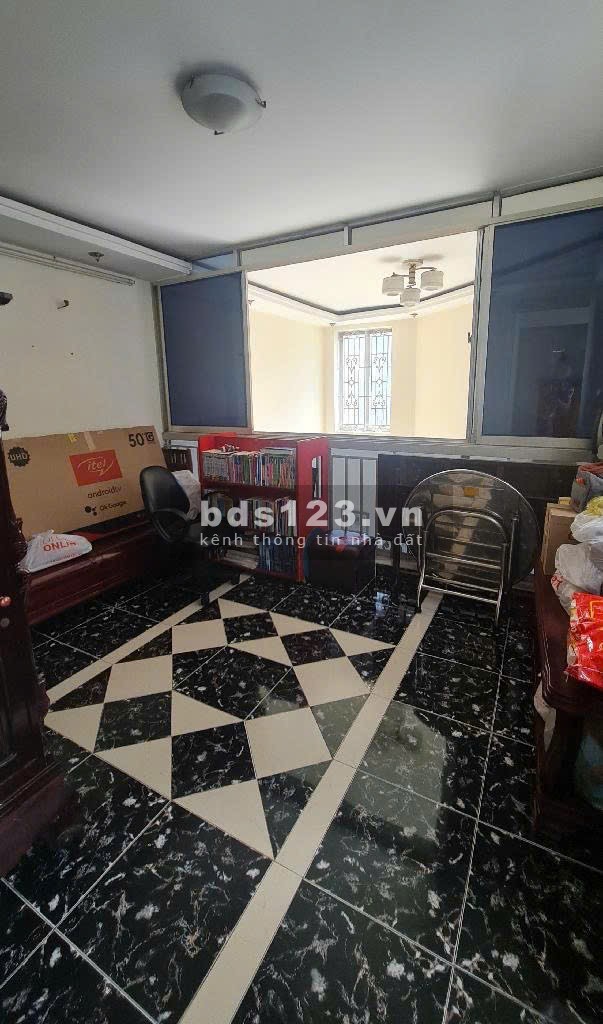 Cần bán nhà quận 11, 68m2, 5 tầng, hẻm xe tải 7m, lô góc không lộ giới