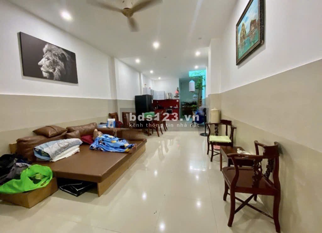 Cần bán nhà Ông ích khiêm 81m2, 3 tầng – sân thượng, hẻm xe tải hơn 7m
