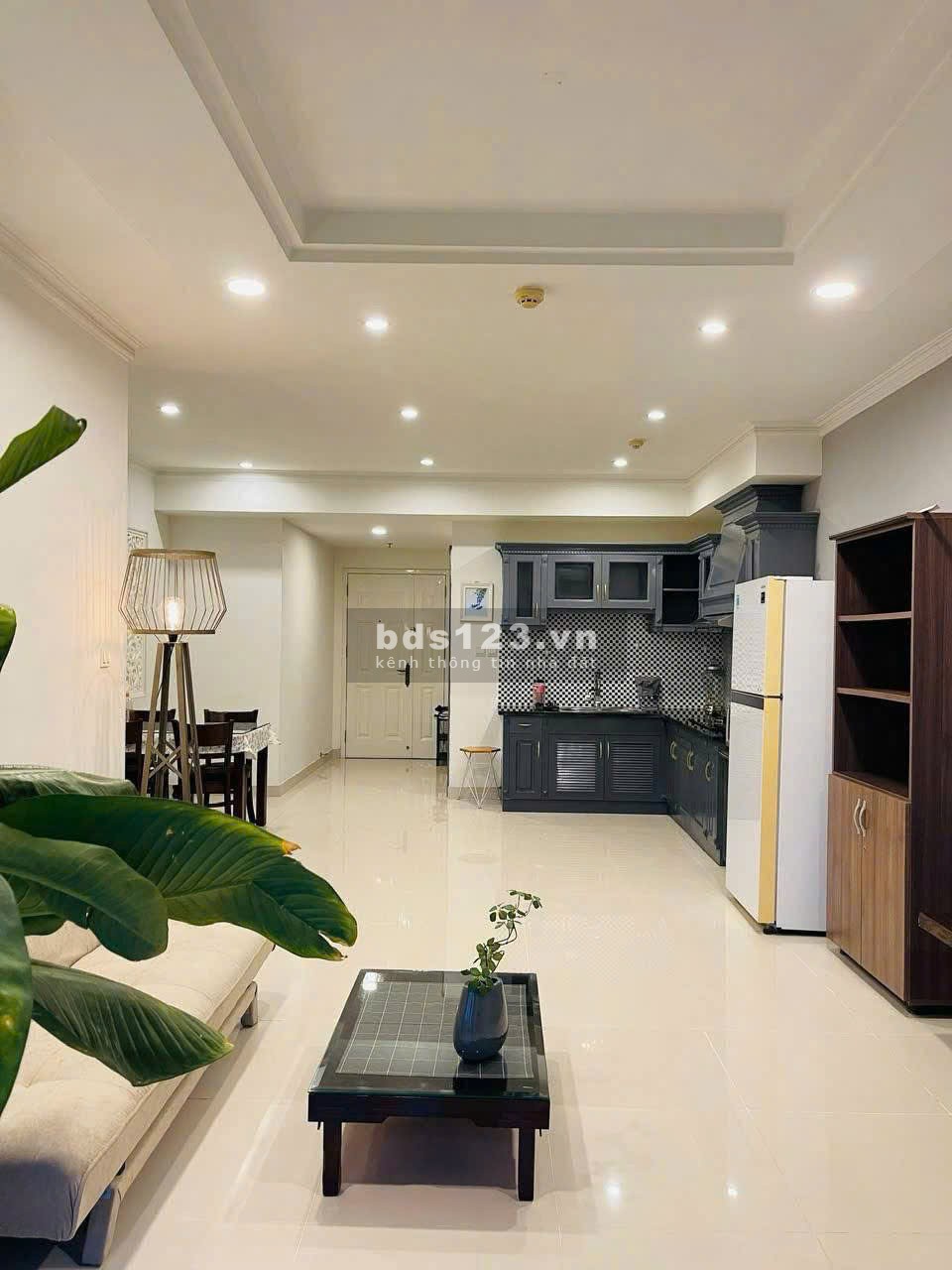 Chung cư Nguyễn Kim, Nhật Tảo, Q10: 75m2, 2p ngủ rộng, 14tr5/tháng