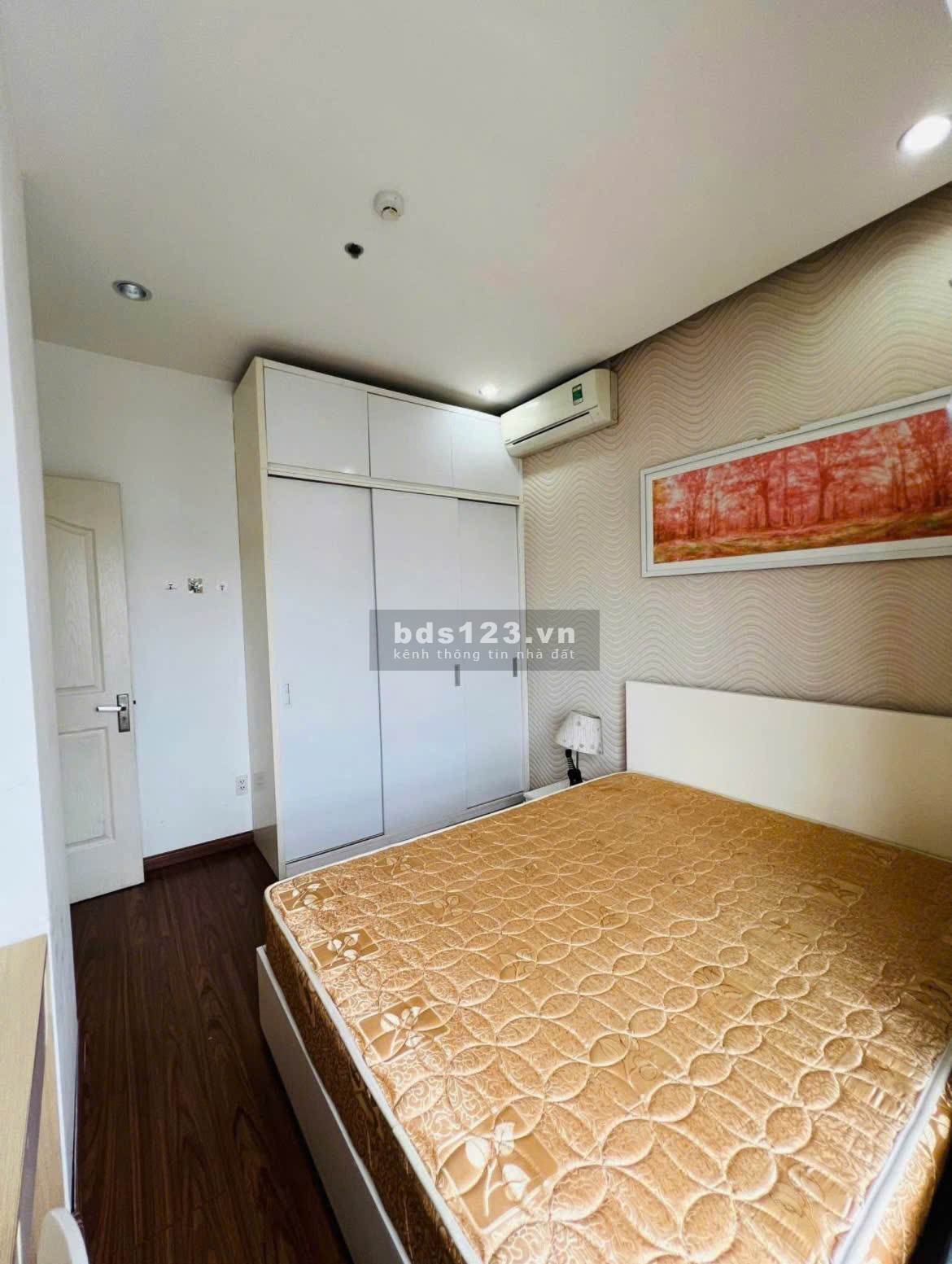 Chung cư Melody, Âu Cơ, Tân Sơn Nhỉ, TP: 11tr/th, 2p ngủ, 2wc 77m2.