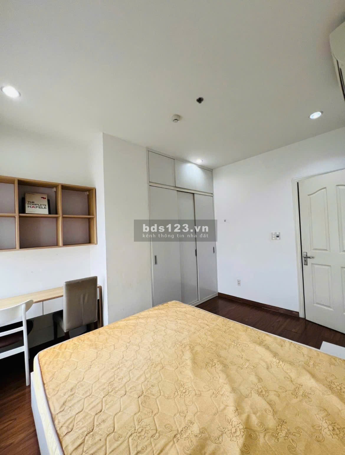 Chung cư Melody, Âu Cơ, Tân Sơn Nhỉ, TP: 11tr/th, 2p ngủ, 2wc 77m2.