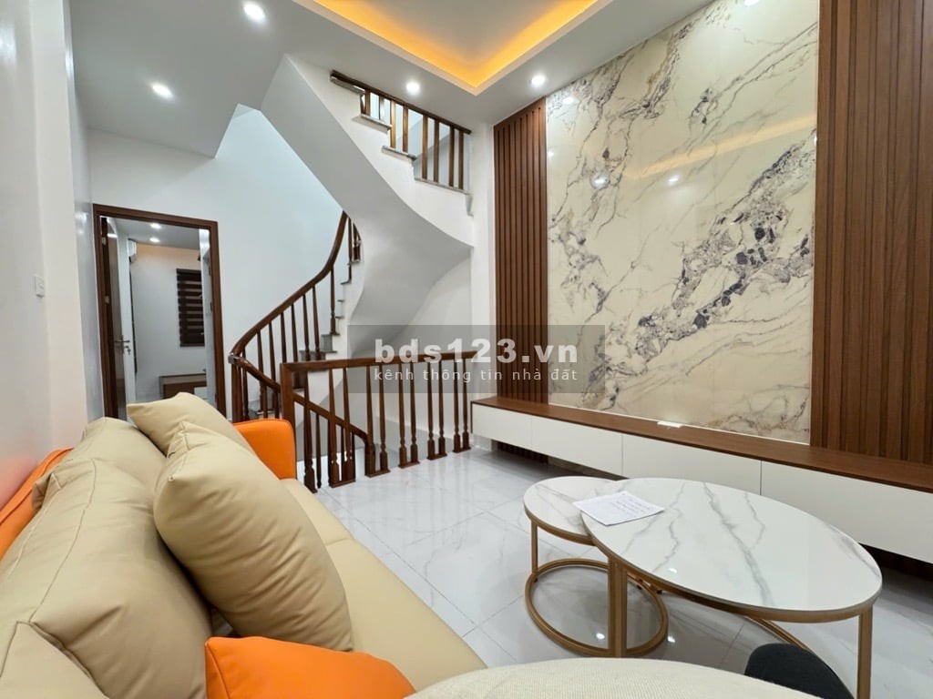 Bán Nhà 30m2 x5T. Trung Tâm Hà Đông, MT 3,1M, Sổ Đỏ Ngập Tràn Tiện Ích Chỉ 6.3 Tỷ