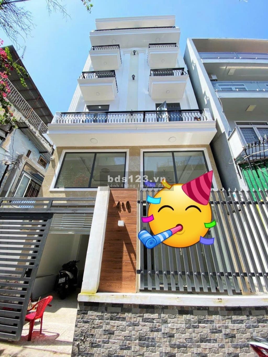 Bán nhà phố siêu hiếm – 7 tầng, có hầm, thang máy – Ngay chợ Bà Chiểu