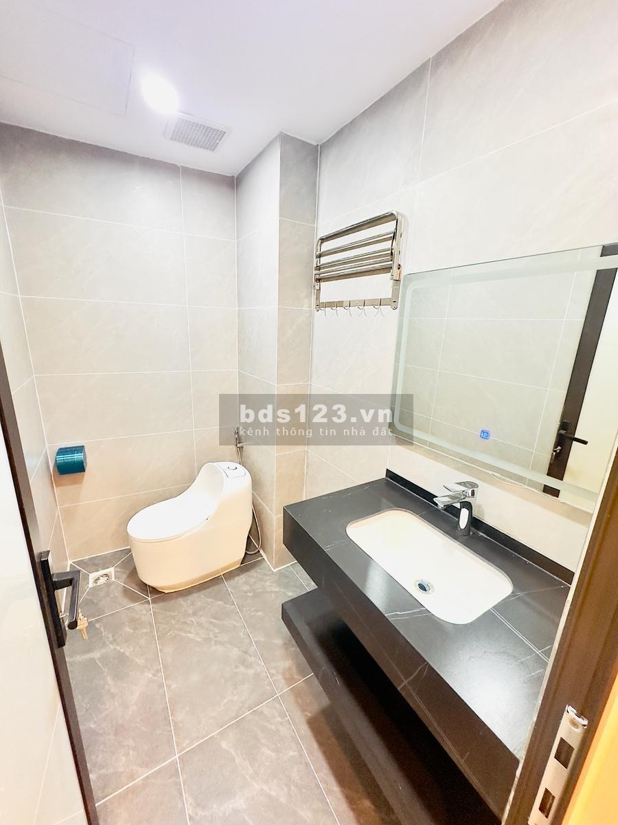 NMặt phố - Vỉa hè rộng - Thông số vàng – Kinh doanh đỉnh - Vị trí đẹp nhất Long Biên - Cạnh AEON