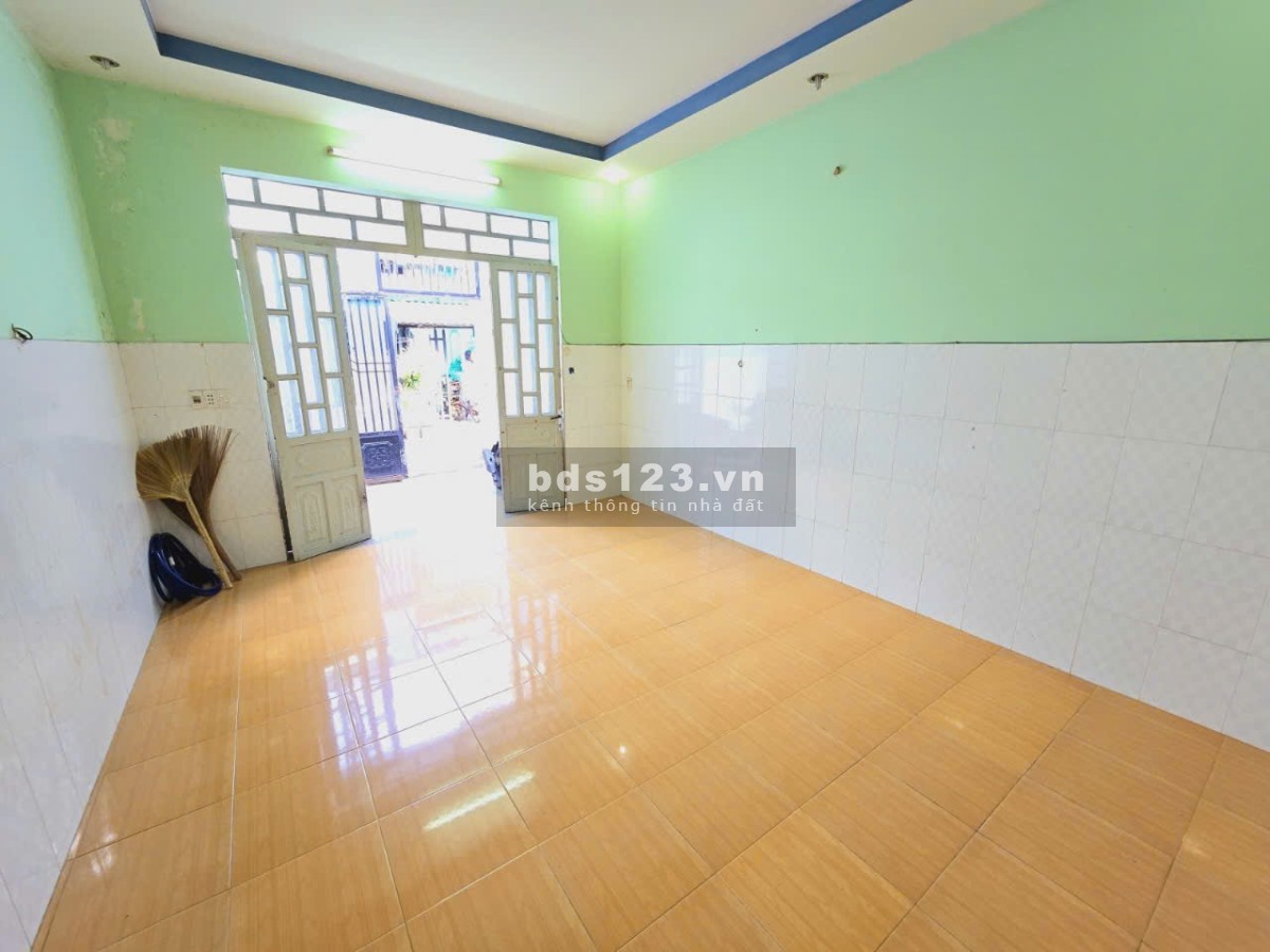 Bán nhà 2 tầng – Hẻm ô tô – Gần BV Quận Thủ Đức – 80m² chỉ 4,65 tỷ!