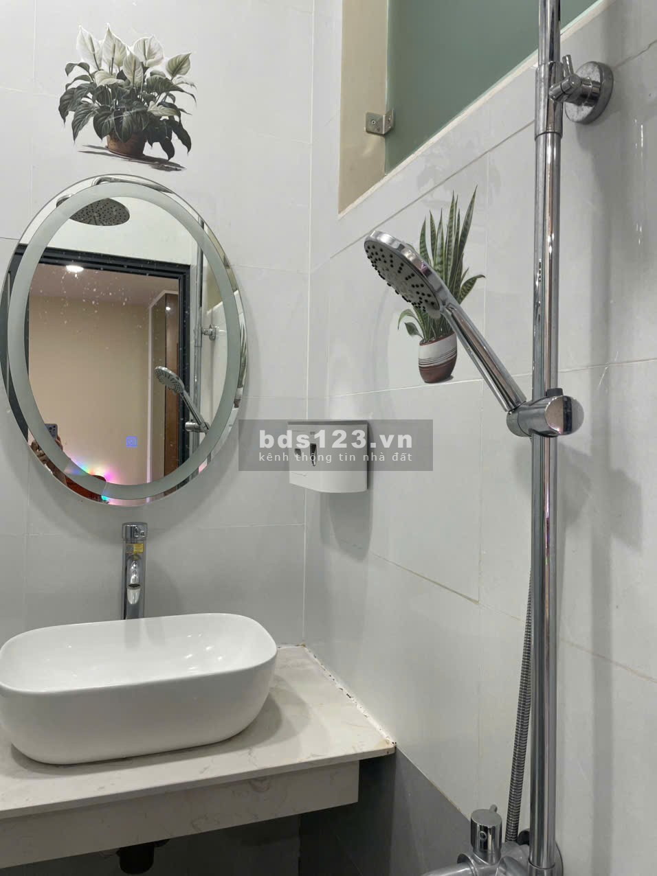 Cho thuê căn hộ mini, được sử dụng sân thượng trồng rau, nội thất cao cấp, hẻm xe tải, Đường số 79