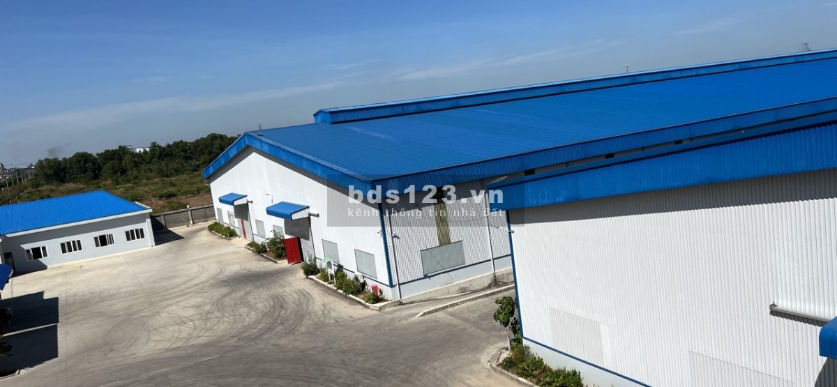 Cho thuê 4500m2 XƯỞNG ngay KCN VSIP2, 2A Tân Uyên, B.Dương, Cụm S.X, PCCC, giấy tờ đầy đủ
