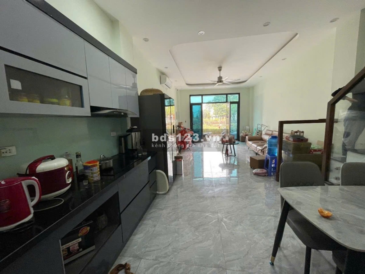Nhà đẹp An Khánh 45M2 xây 5 tầng, ô tô đậu, kinh doanh tốt