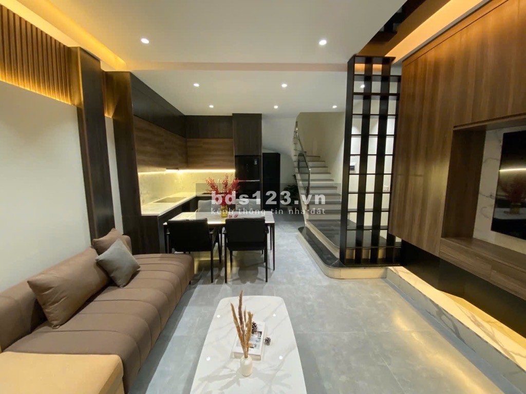 Bán nhà 5 tầng mới - Cầu Am, trung tâm Hà Đông - Tiện ích đầy đủ