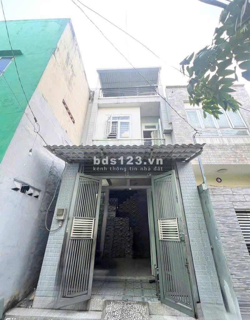 Hẻm thông - Ngay Trần Quang Cơ, trung tâm Quận Tân Phú - 3 tầng đúc BTCT - 45m² - Sổ đẹp vuông vức