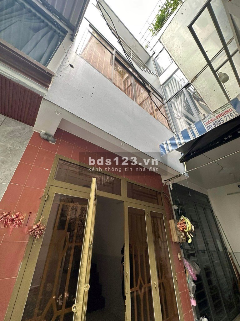 Huỳnh Văn Bánh, Phú Nhuận - 3 tầng - Đủ công năng - Chỉ nhỉnh 2 tỷ