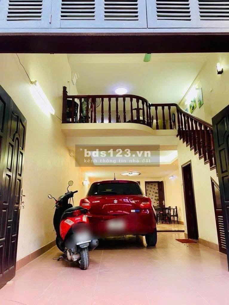 Mặt phố Hoàng Hoa Thám - Ba Đình - Ô tô ngủ trong nhà - Kinh doanh - Lô góc 4 mặt thoáng - Rộng