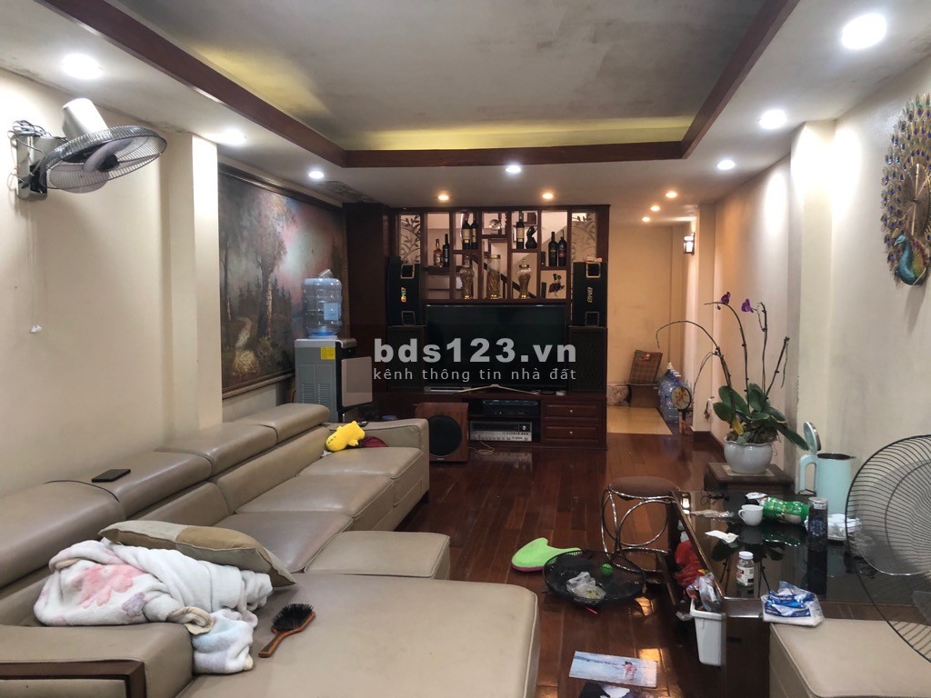Bán nhà Lĩnh Nam, diện tích 40m², 7 tầng, mặt tiền 4m - Giá 4.5 tỷ