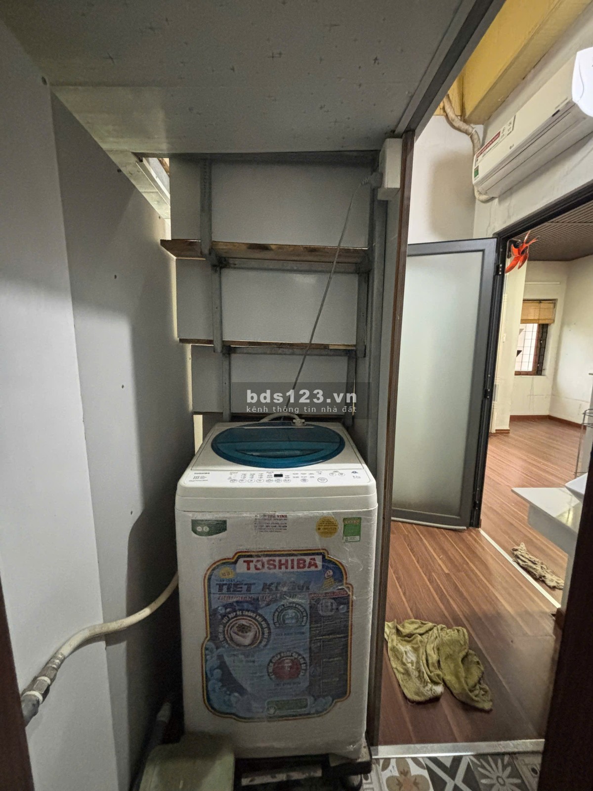Cho thuê chung cư 675 Nguyễn Kiệm, 2PN 1WC, 8 triệu/ tháng
