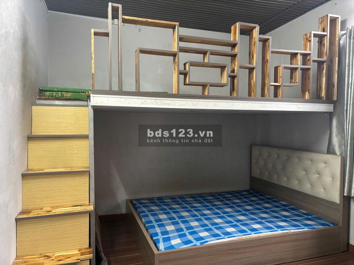 Cho thuê chung cư 675 Nguyễn Kiệm, 2PN 1WC, 8 triệu/ tháng